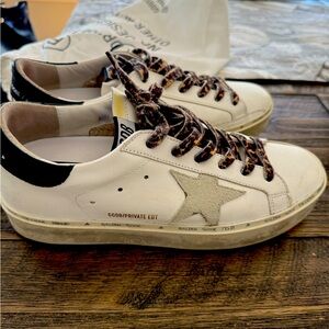 Golden Goose hi- stars size 40, great condition